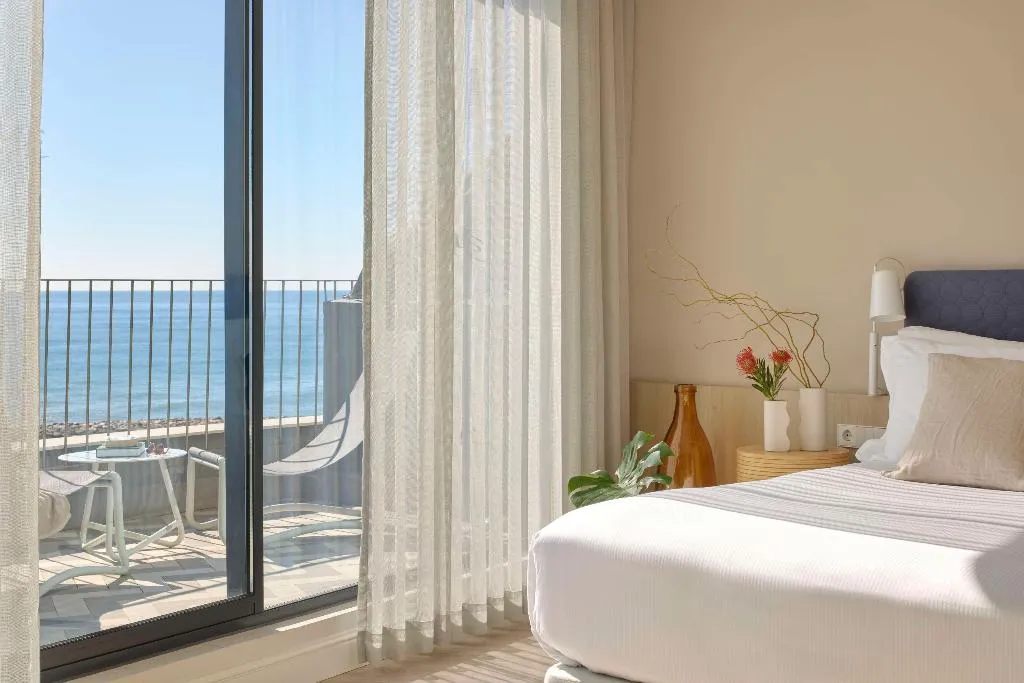Room, ME Sitges Terramar, Costa Brava