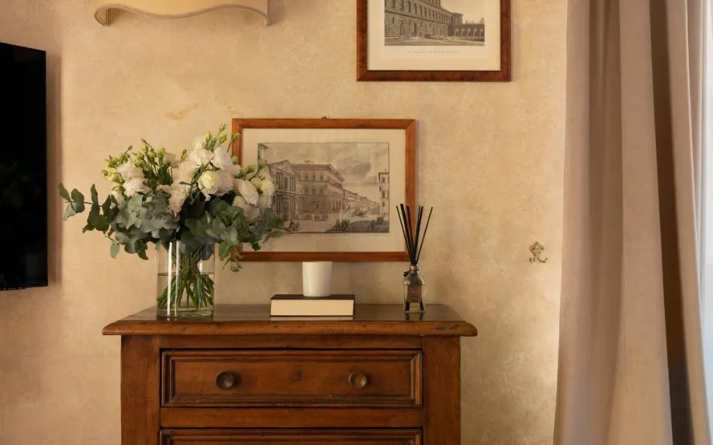 DOUBLE ANNEX Room, Loggiato Dei Serviti, Florence