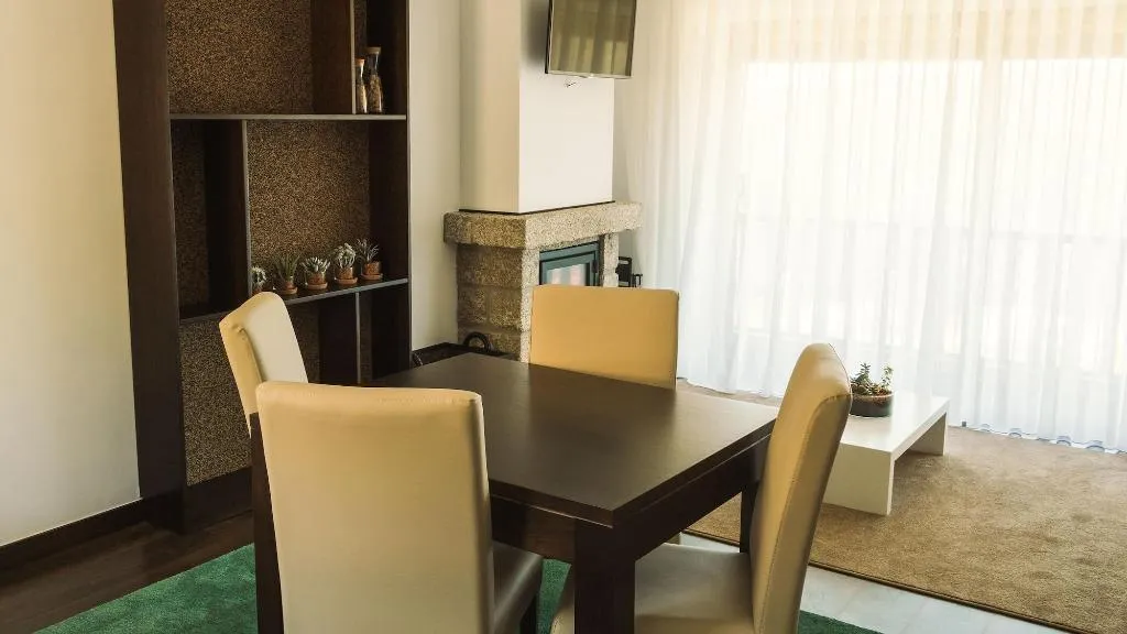 Room, Pousadela Village, Porto