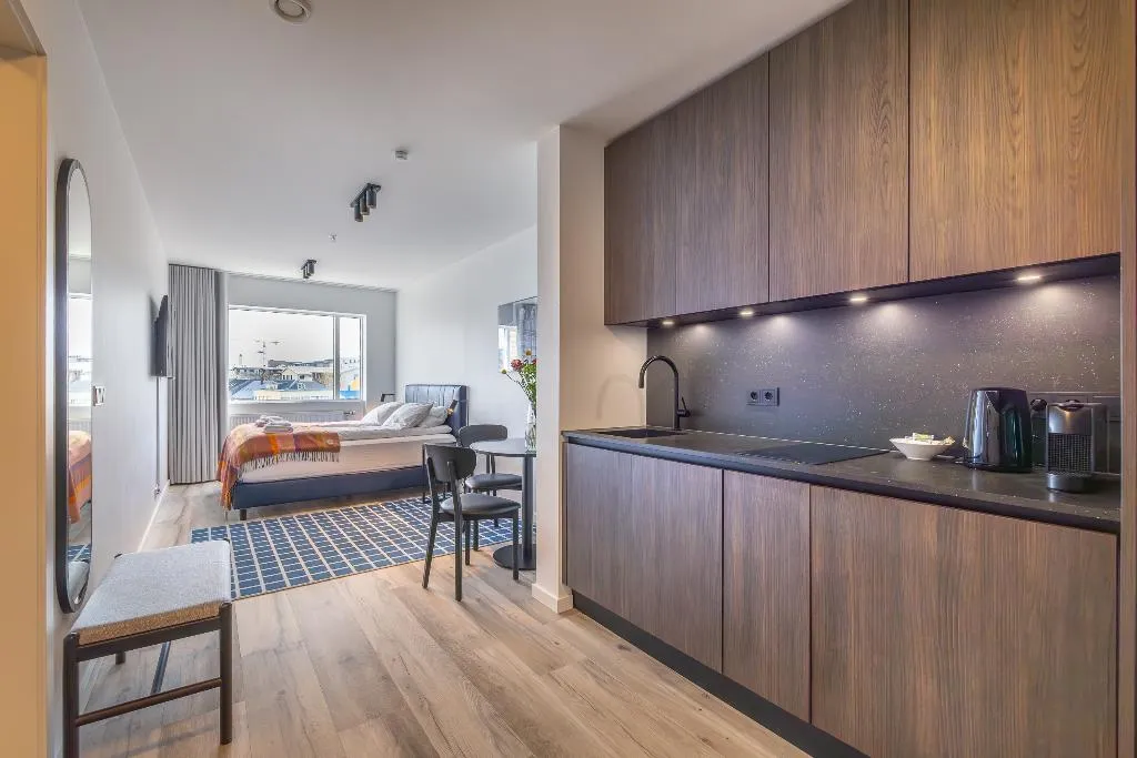 STUDIO STANDARD Room, Hlemmur Suites, Reykjavik