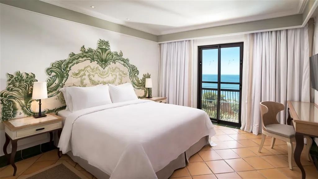 Room, Pine Cliffs Hotel, a Luxury Collection Resort, Algarve