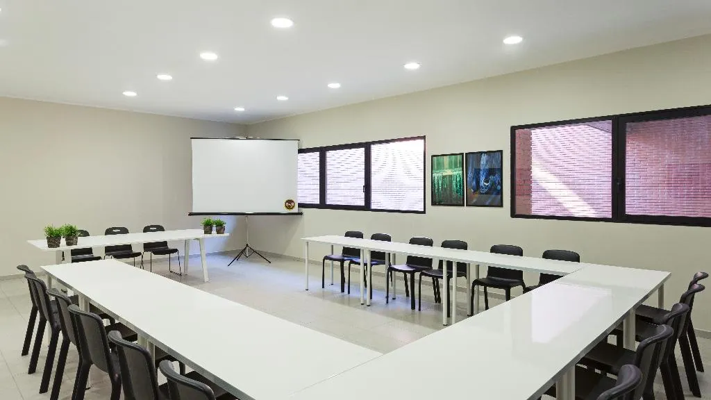 Conferences, B&B HOTEL Como Camerlata, Milan