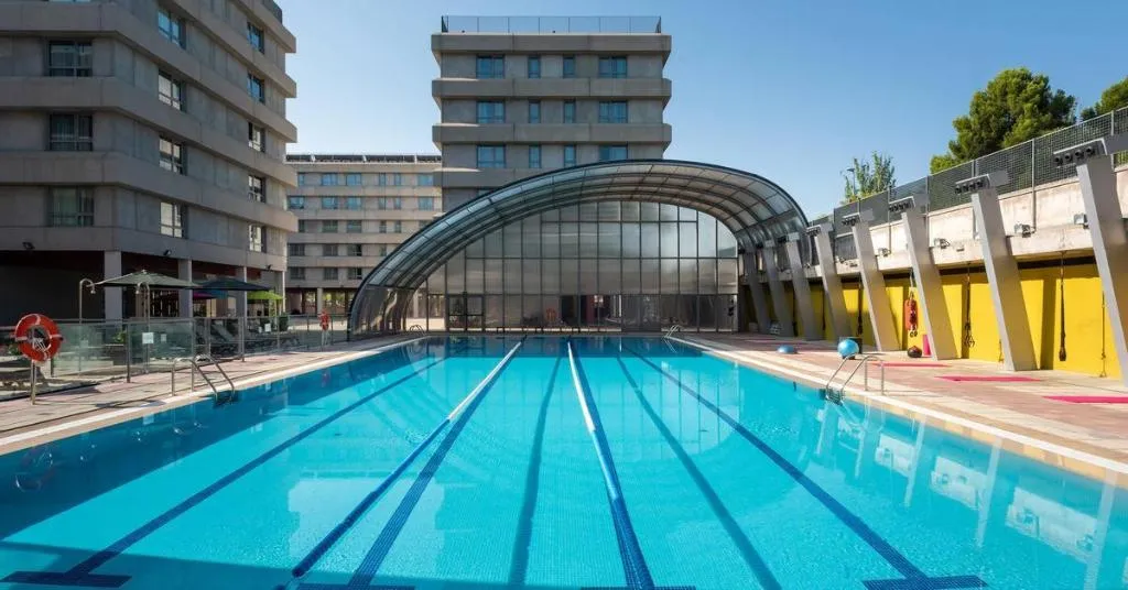 Pool, Madrid Airport Suites Affiliated By Melia, Madrid