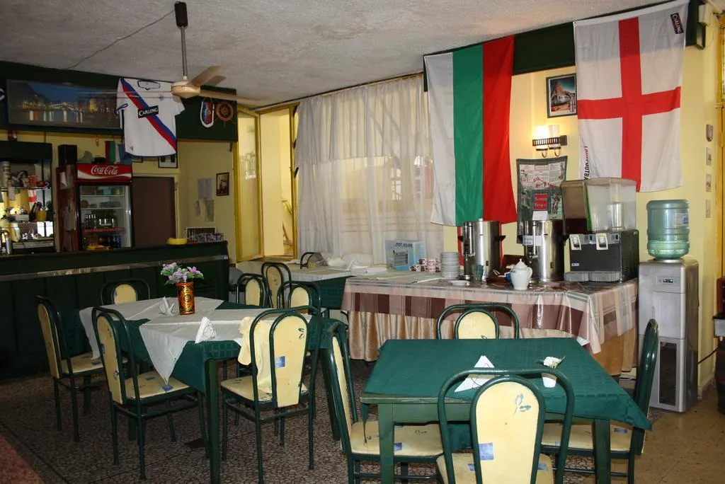 Restaurant, Sunny Varshava, Varna
