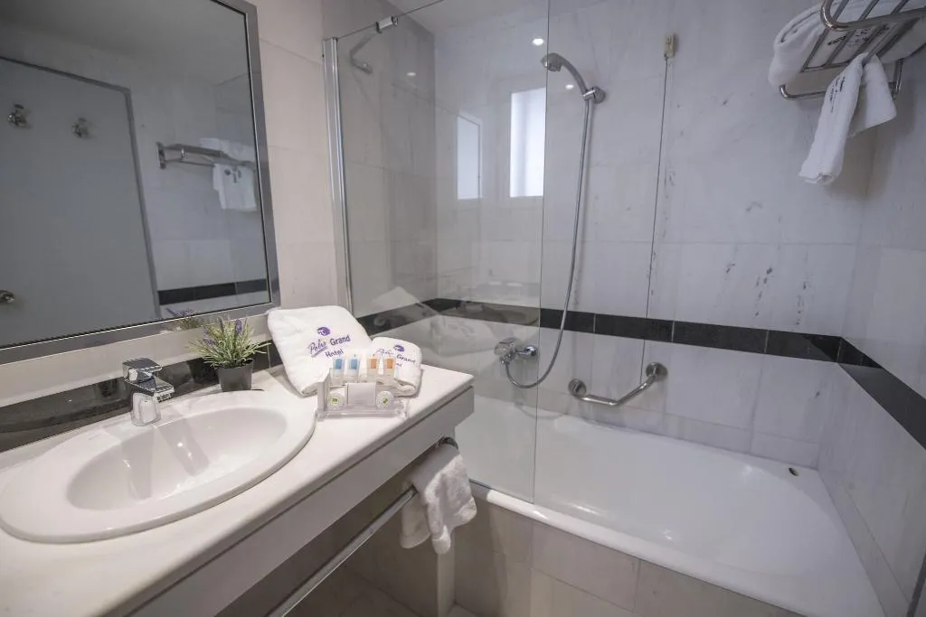 DOUBLE SUPERIOR Room, Polis Grand Hotel, Athens