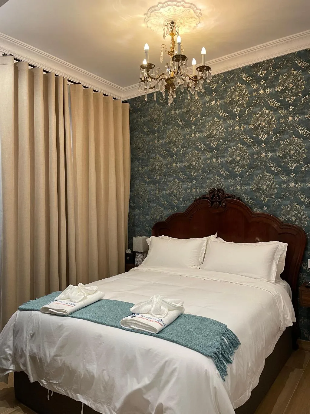 APARTMENT DELUXE Room, Cason De Los Lopez Apartments, Madrid