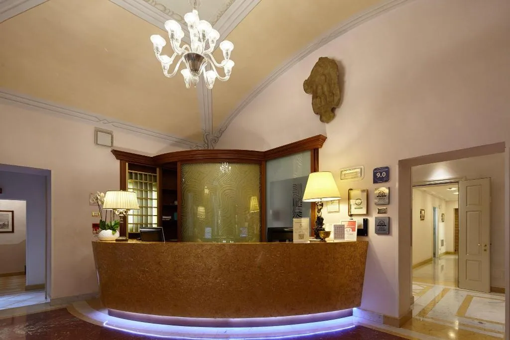 Lobby, Golden Tower Hotel & Spa, Florence