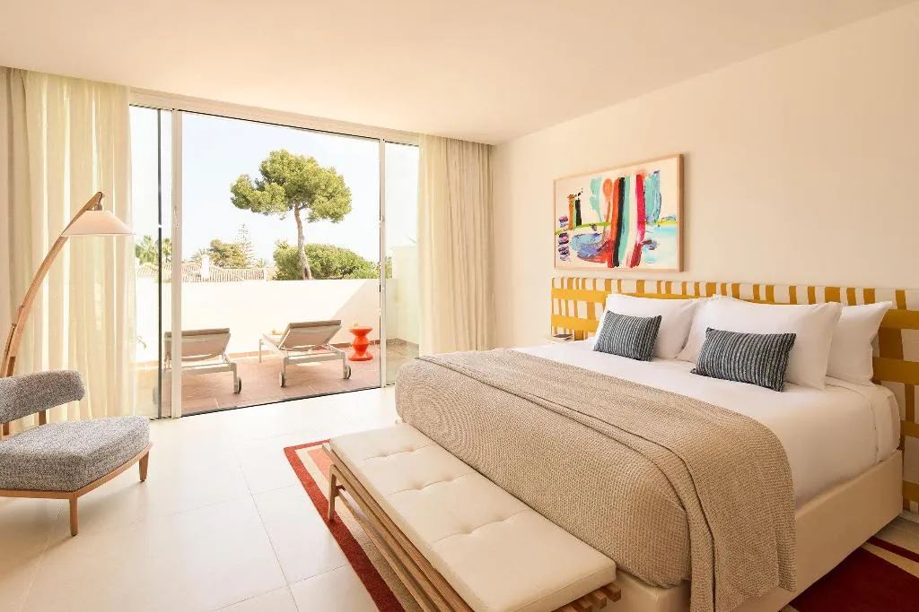 SUITE STANDARD Room, Kimpton Los Monteros Marbella, Costa Del Sol