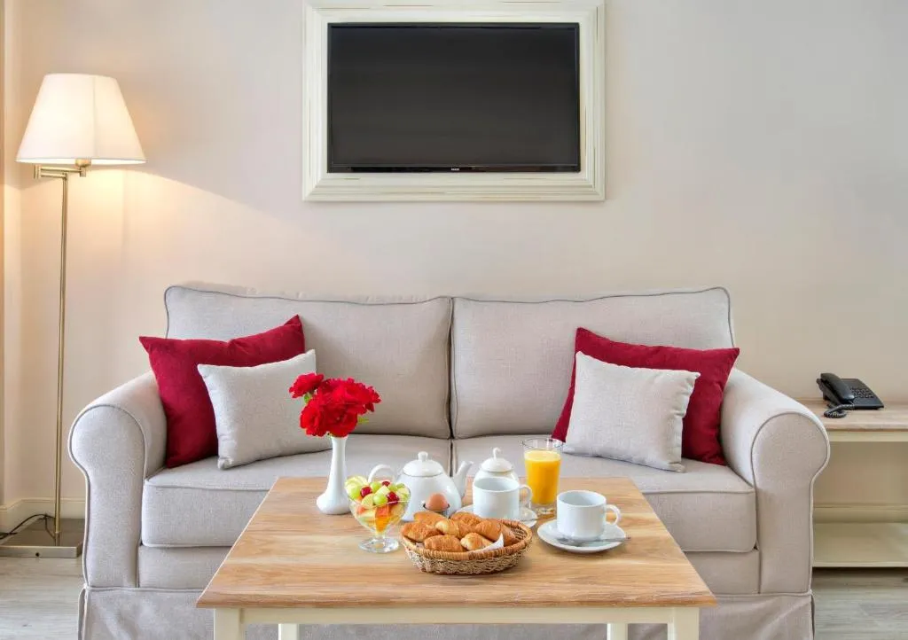 JUNIOR SUITE SEA VIEW Room, White Rock Castle Suite Hotel & Spa, Varna