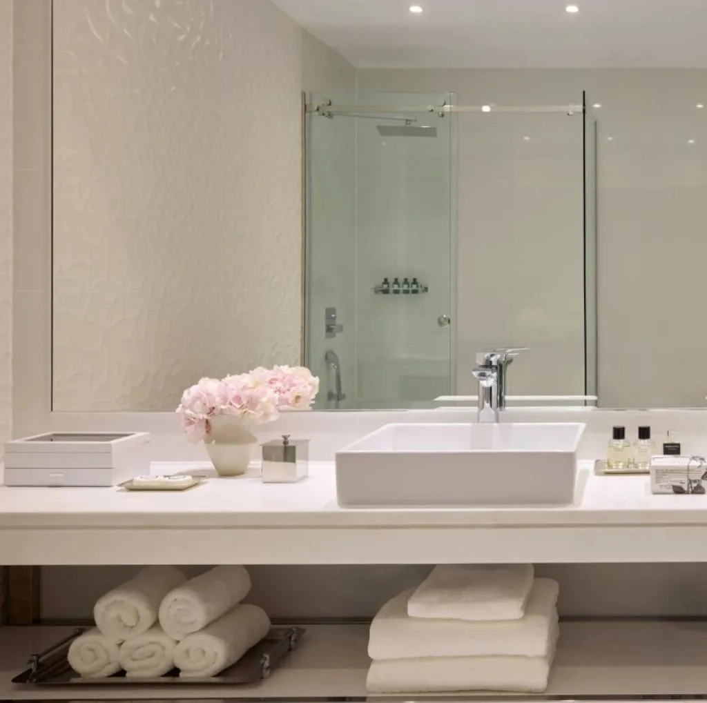 FAMILY ROOM SEA VIEW TWO BEDROOMS Room, Pomegranate Wellness Spa Hote, Halkidiki