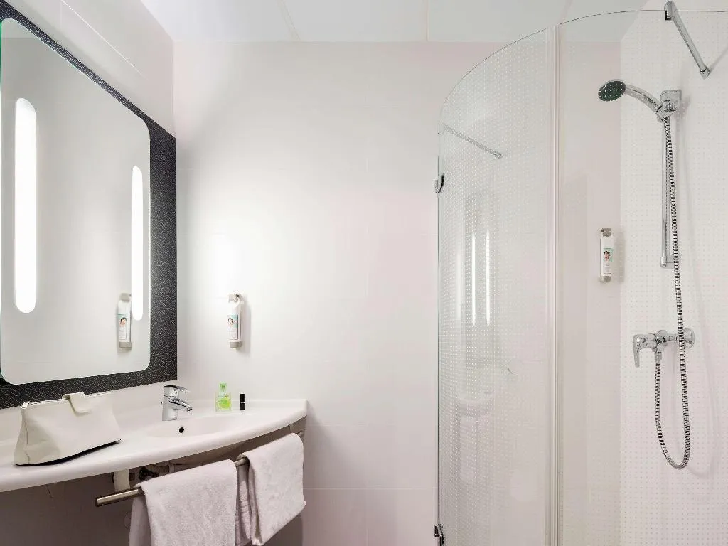 Room, Ibis Sevilla, Seville