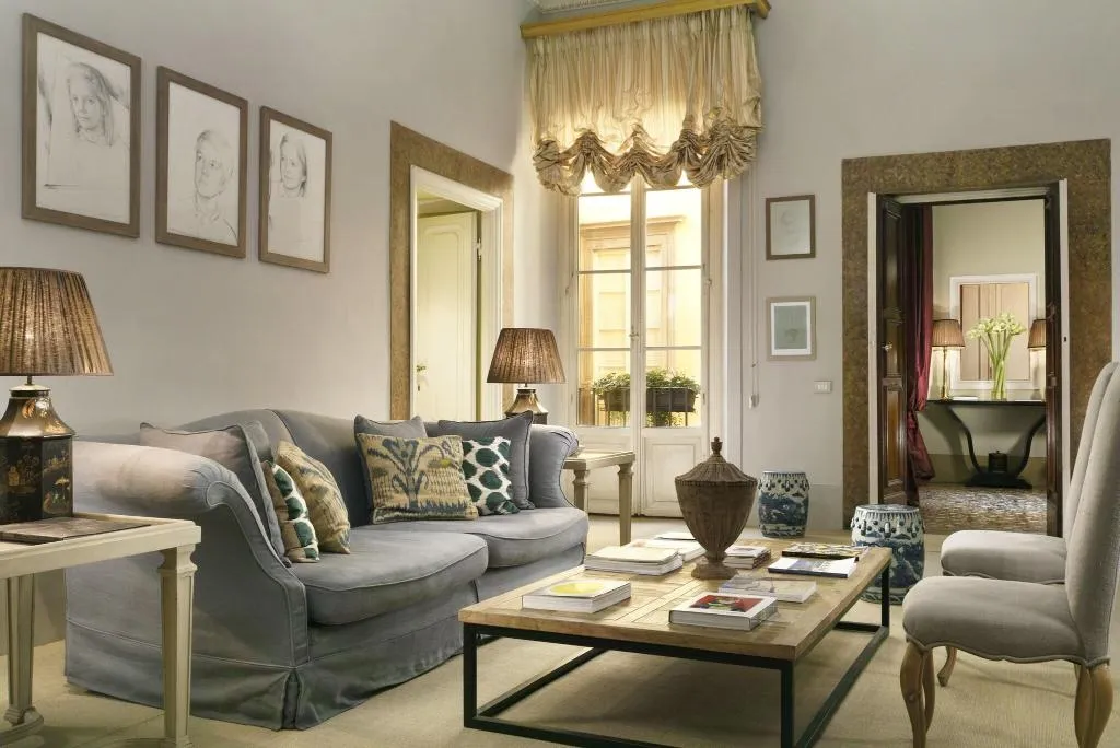 SUITE GARDEN VIEW KING BED Room, Palazzo Di Camugliano, Florence