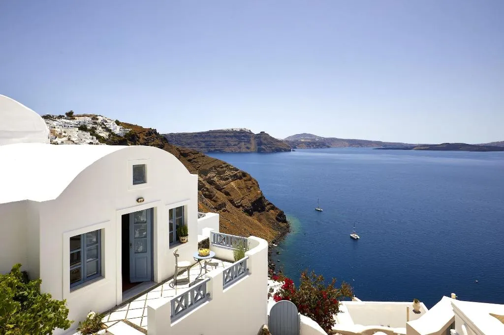 Room, Allure Breeze Suites, Santorini