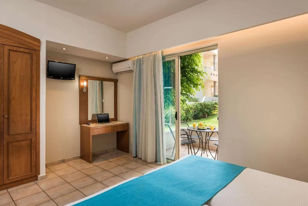 Room, Elotis Suites, Crete