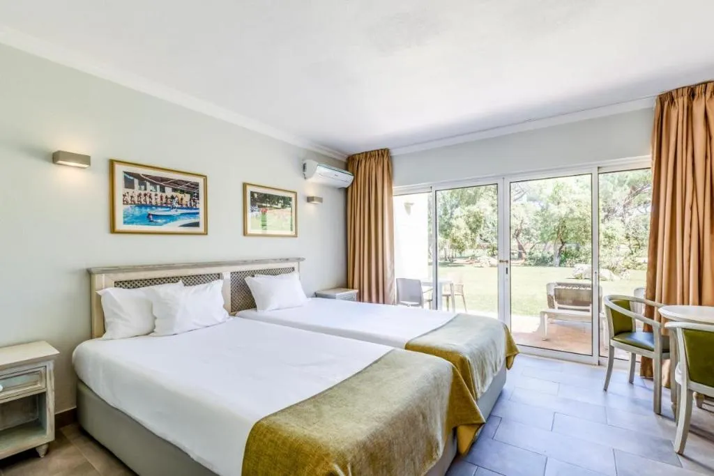 Room, Browns Sports Resort, Algarve