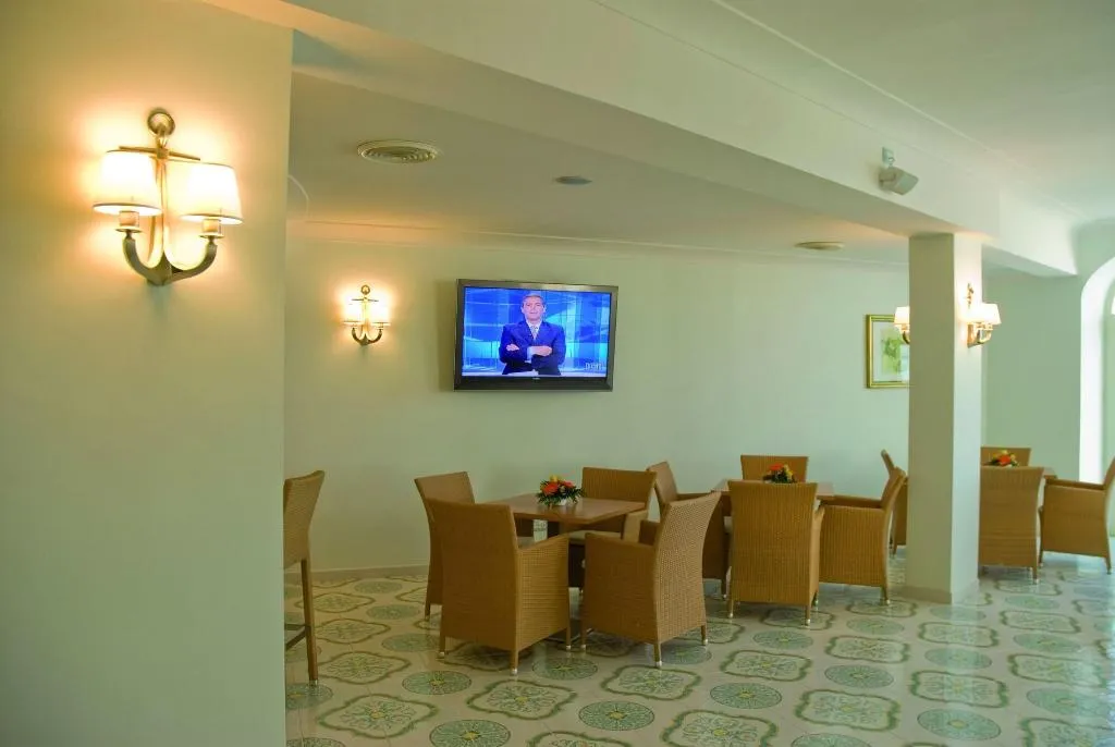 Lobby, Hotel Rivamare, Naples
