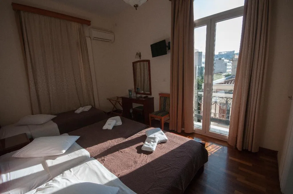 TRIPLE STANDARD Room, Cecil hotel, Athens