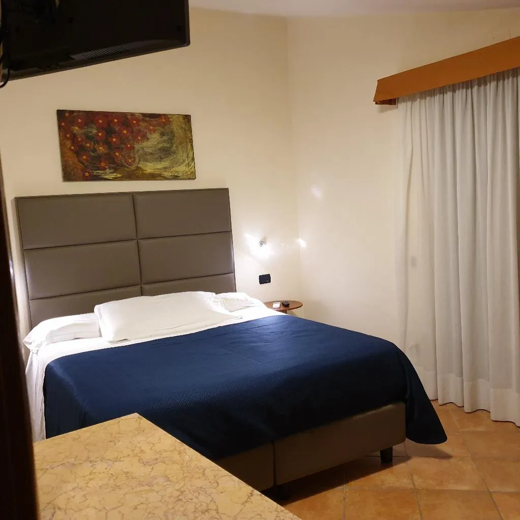 APARTMENT SUPERIOR CAPACITY 3 Room, Residence L'Incanto Sorrento, Naples