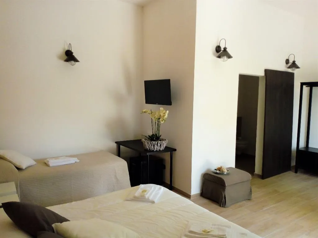 QUADRUPLE STANDARD Room, Hotel Calabernardo Noto Marin, Catania