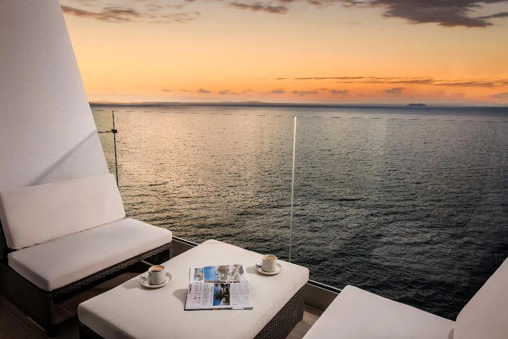 JUNIOR SUITE SEA VIEW Room, Elba Sunset Mallorca Thalasso Spa, Majorca