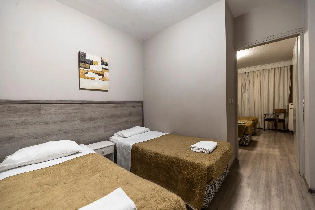 QUADRUPLE STANDARD Room, Vergina, Halkidiki