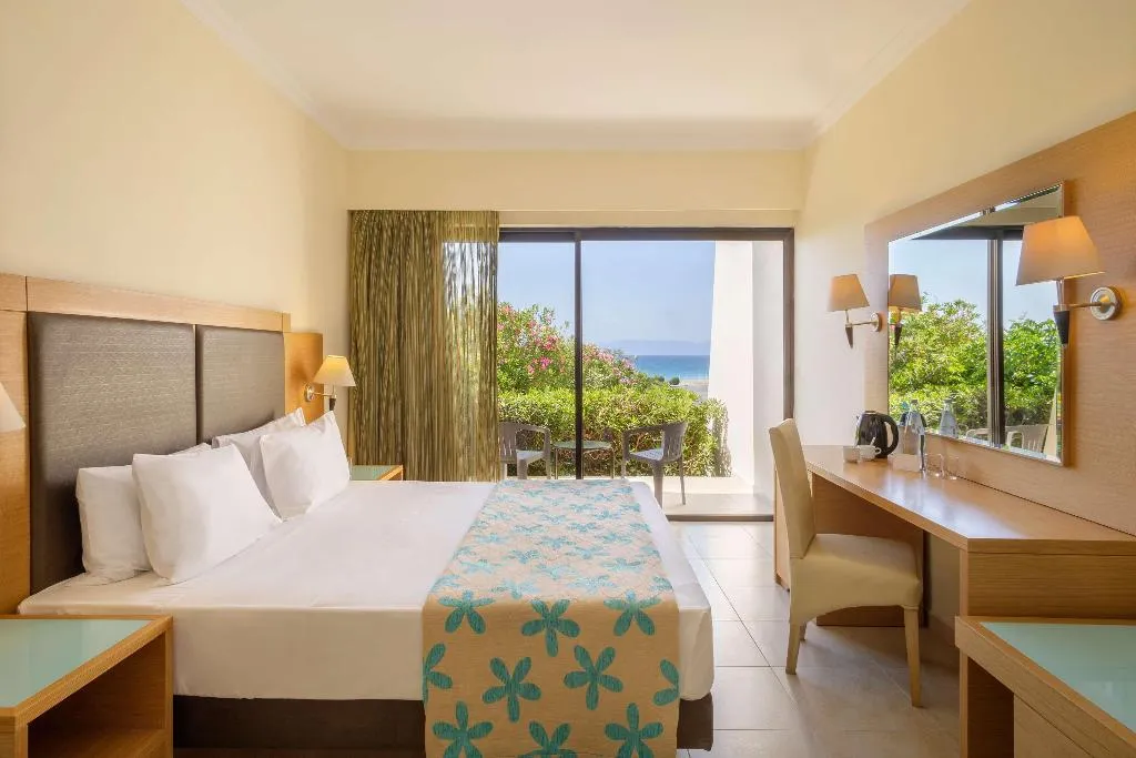 FAMILY ROOM SEA VIEW Room, Sol Cosmopolitan Rhodes, Rhodes