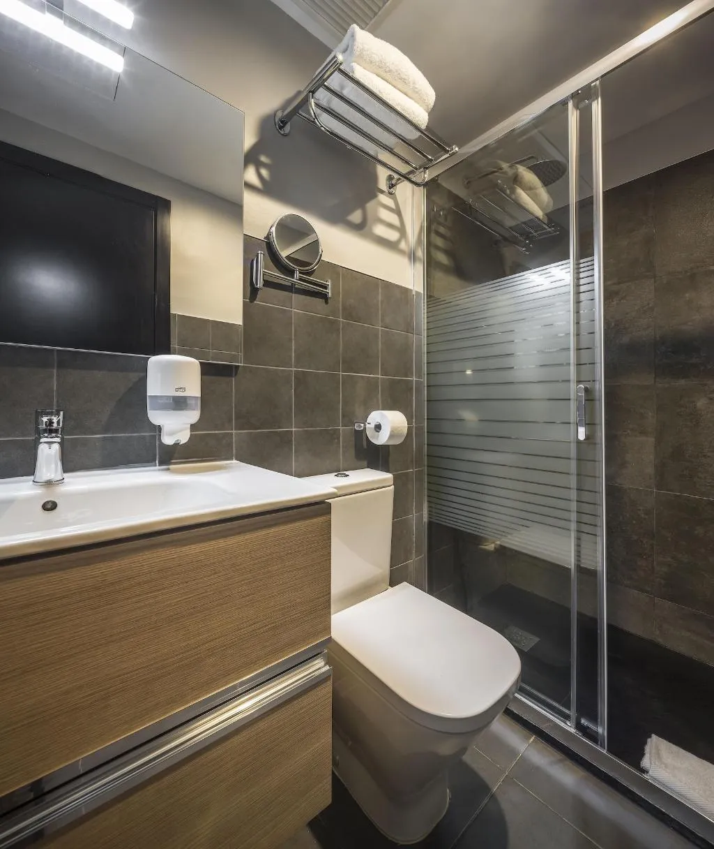 Room, Catalina Suites San Nicolas 3*, Valencia