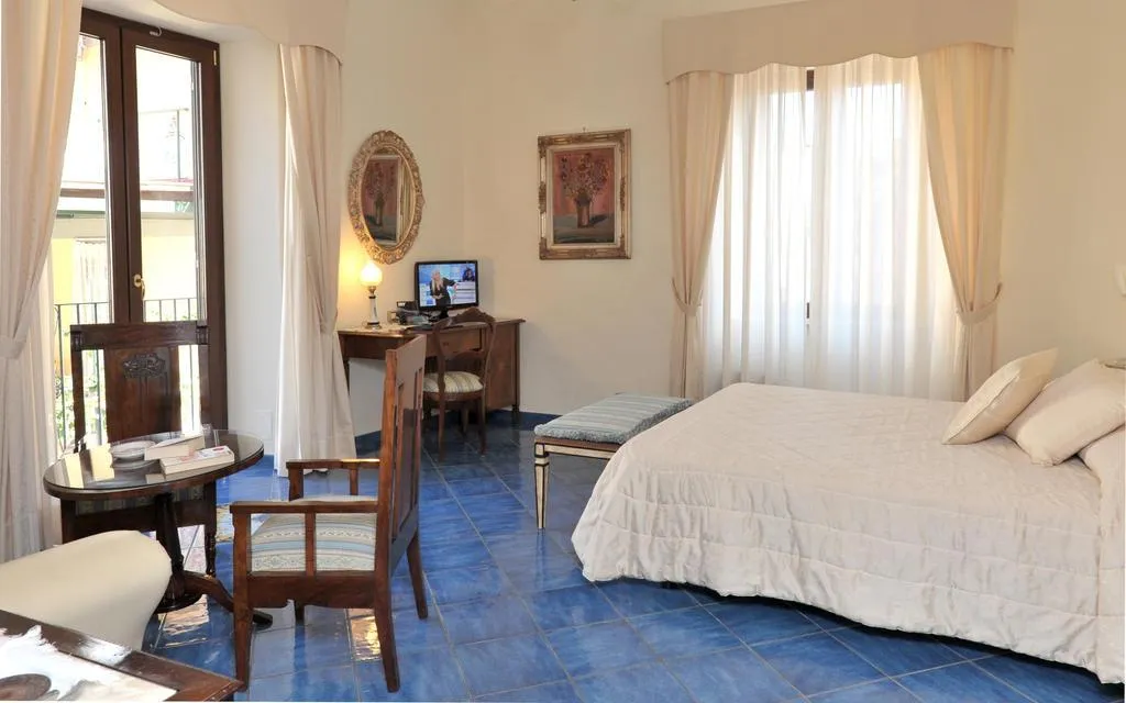 DOUBLE DELUXE Room, Hotel Santa Lucia, Naples
