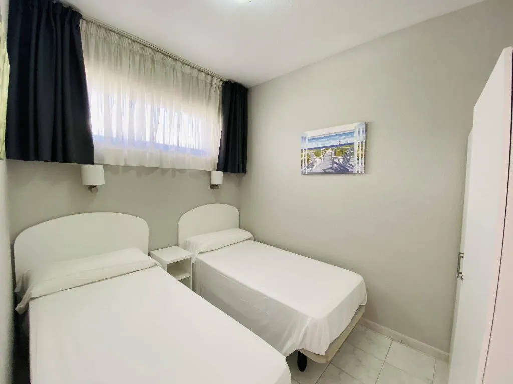 APARTMENT TWO BEDROOMS Room, Hotel Los Jazmines, Costa Del Sol