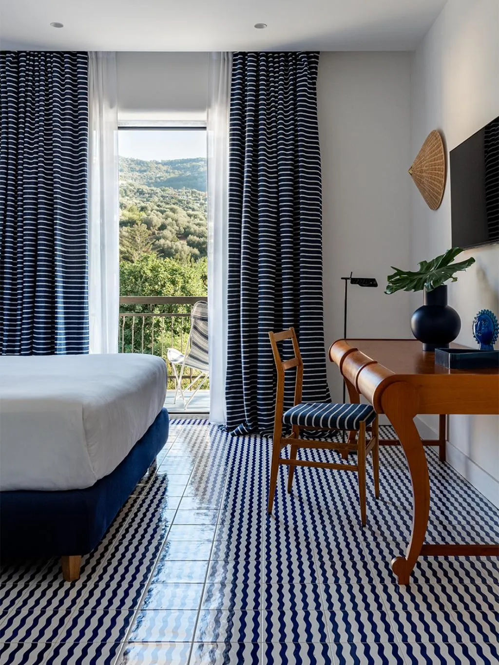 Double or Twin STANDARD Room, Grand Hotel Flora, Naples