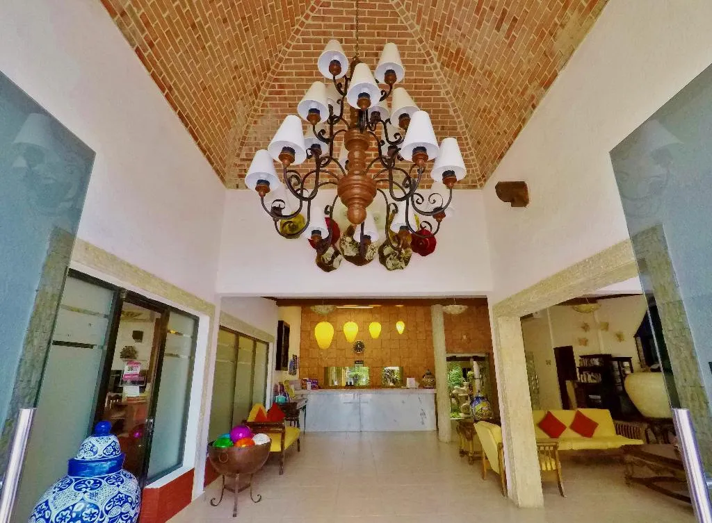 Lobby, Las Golondrinas, Playa Del Carmen