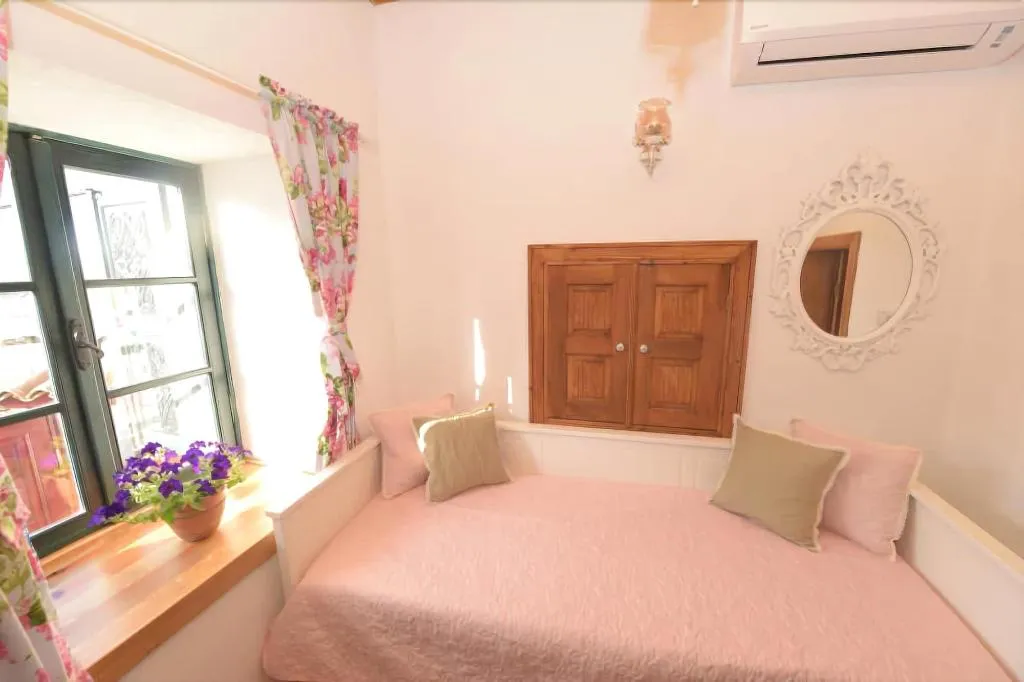 Room, Sirince Ilya Konak, Izmir