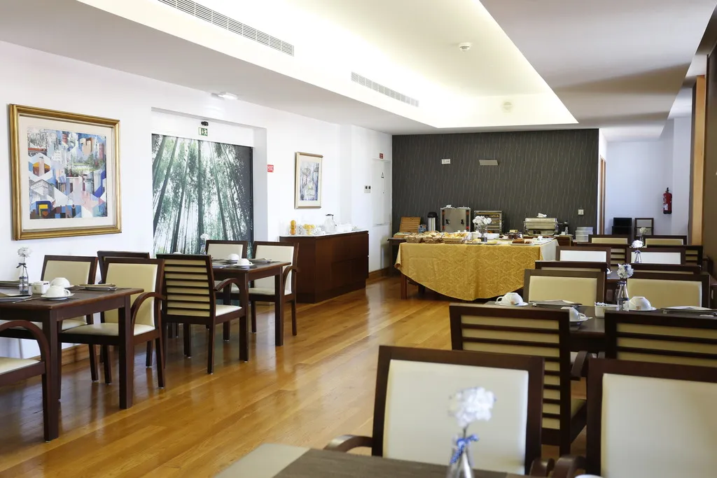 Restaurant, Montebelo Palácio dos Melos Viseu Historic Hotel, Porto