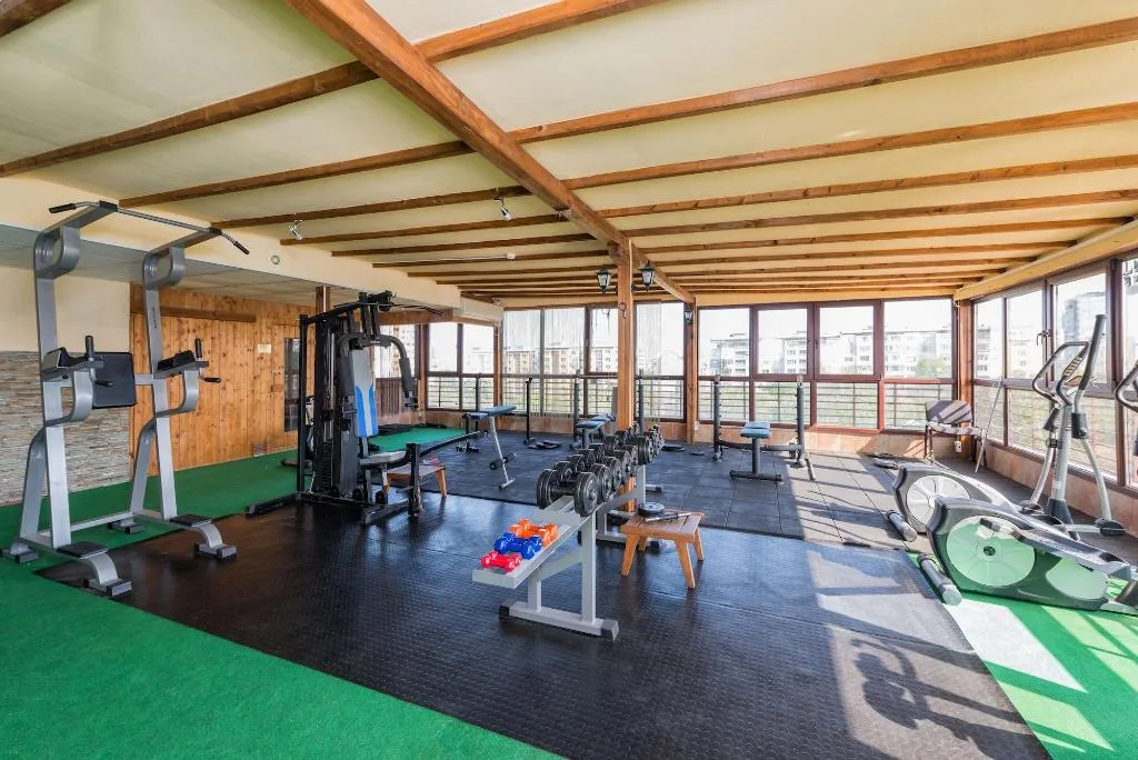 Sports and Entertainment, Hotel Avenue, Bourgas