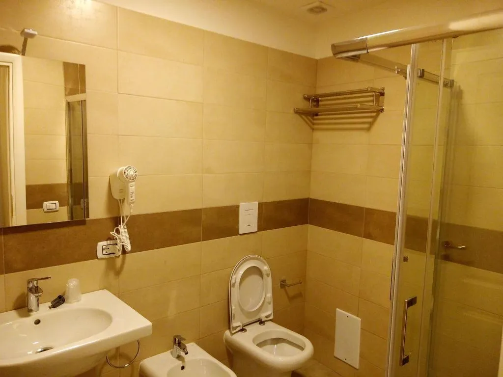 Room, B&B La Dimora del Conte, Naples