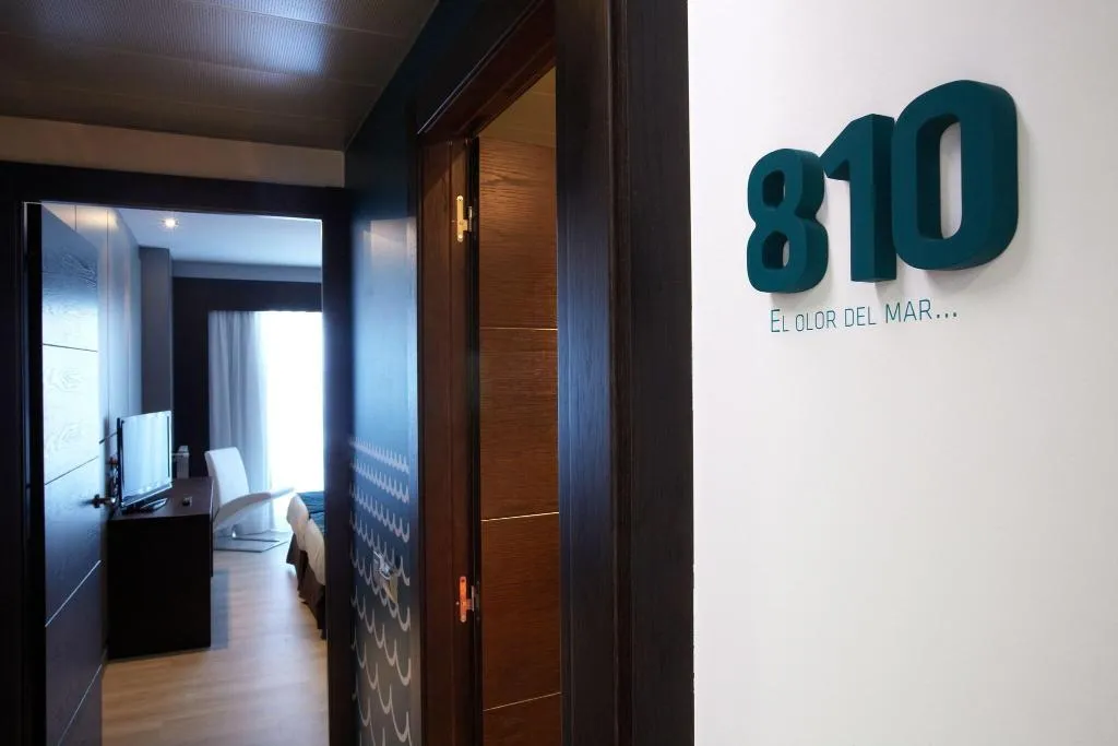 Room, Costa Azul, Majorca