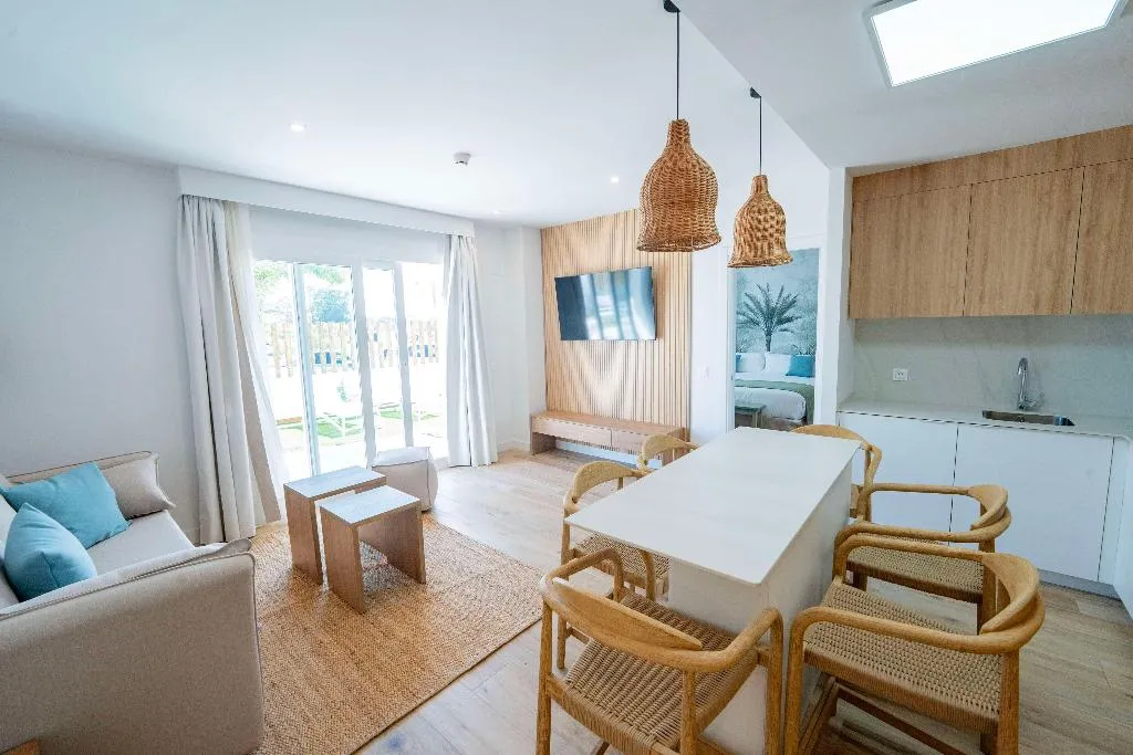 Room, Punta Candor Suites, Costa De La Luz
