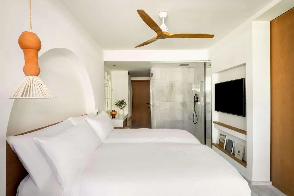SUITE SEA VIEW TWO BEDROOMS Room, Villa Le Blanc Gran Meliá Hotel, Menorca