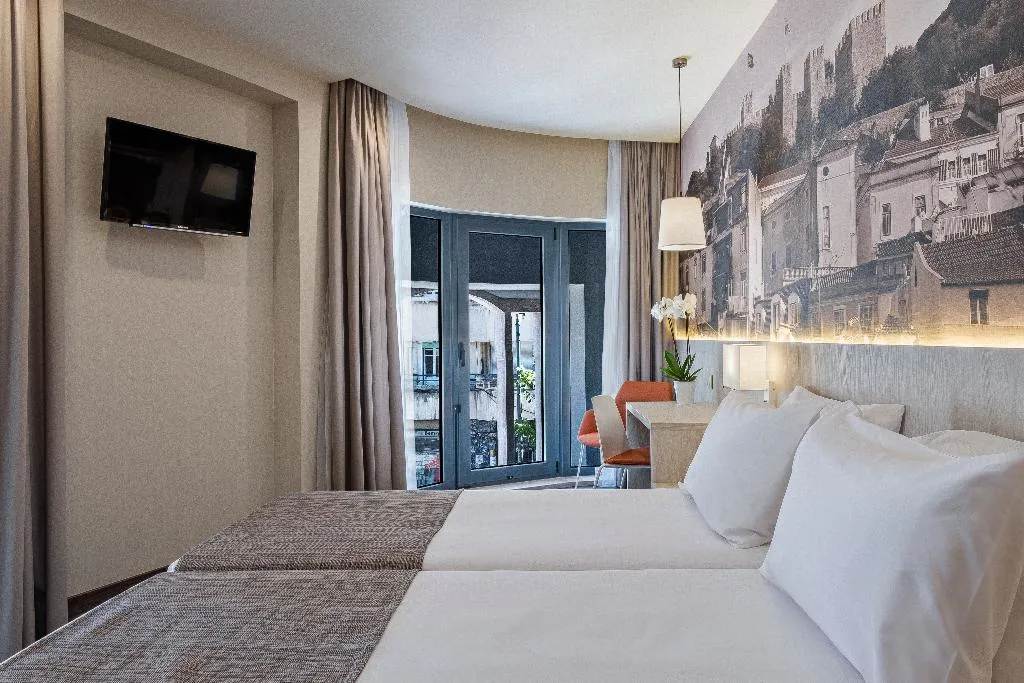DOUBLE SINGLE USE WITH BALCONY Room, Dorma Liberdade, Lisbon