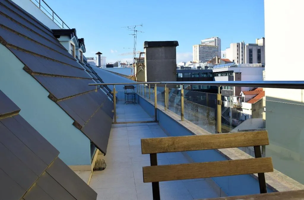 Terrace, Universo Romântico Guesthouse & Spa, Lisbon