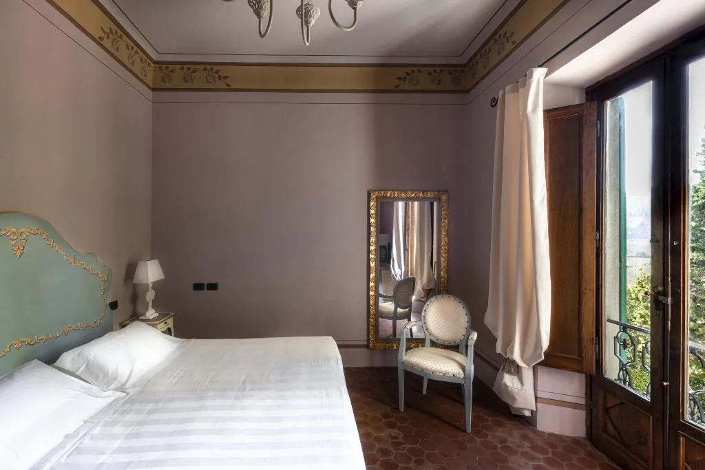 DOUBLE SUPERIOR GARDEN VIEW Room, Villa La Palagina, Florence