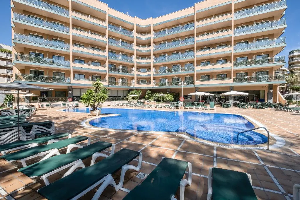 Pool, California Palace, Costa Dorada