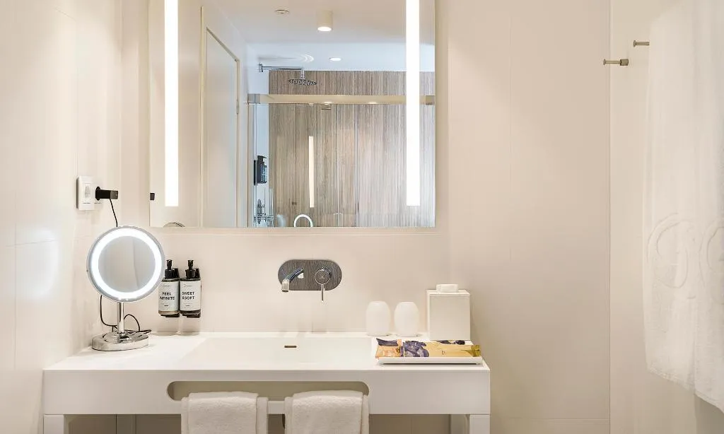 JUNIOR SUITE STANDARD Room, Grand Palladium Sicilia Resort & Spa, Palermo