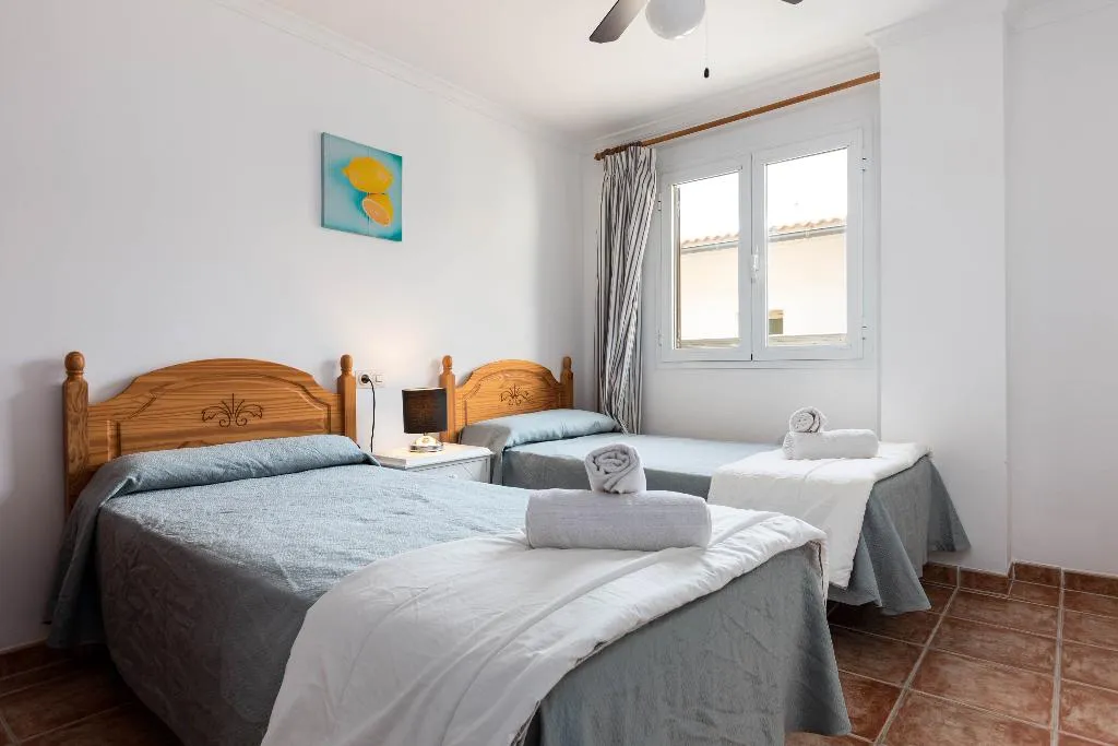 APARTMENT TWO BEDROOMS Room, Acapulco Apartments, Majorca
