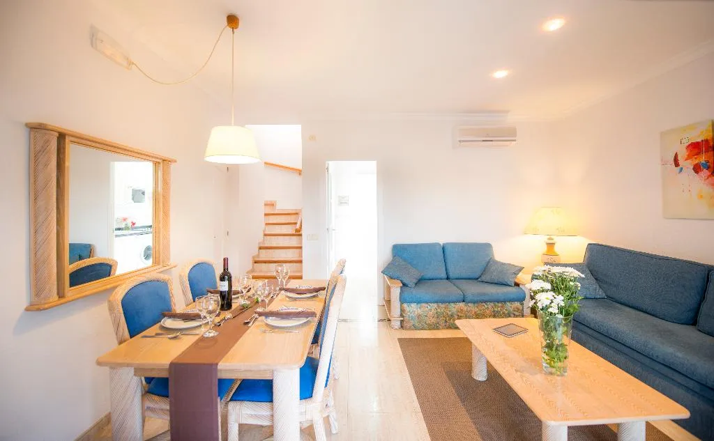 APARTMENT CAPACITY 6 Room, Ona Village Cala d'Or, Majorca