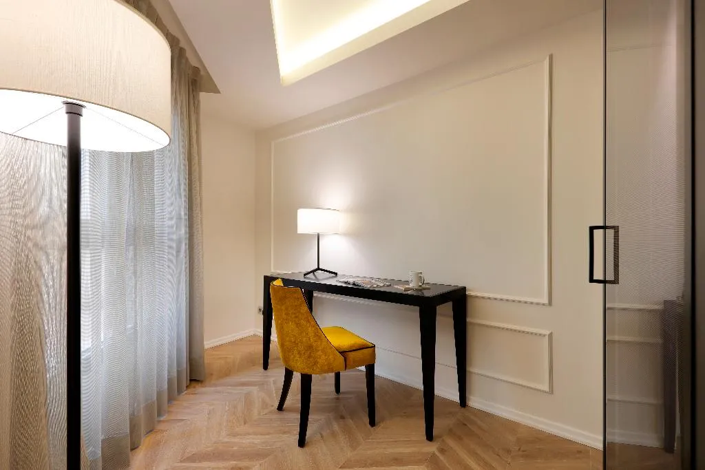 DOUBLE SINGLE USE STANDARD Room, Eurostars Madrid Gran Via, Madrid