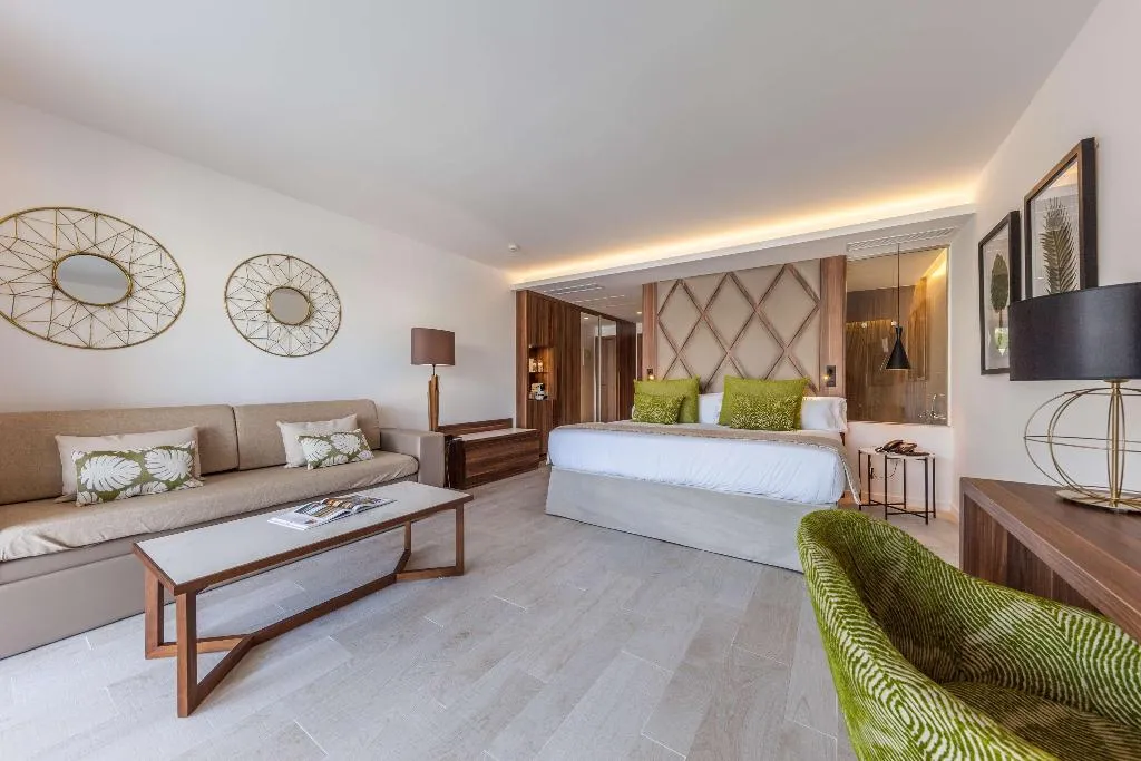 Room, Zafiro Palace Palmanova, Majorca