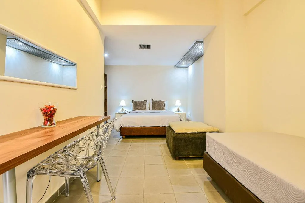 Room, Athens Way Lofts, Athens