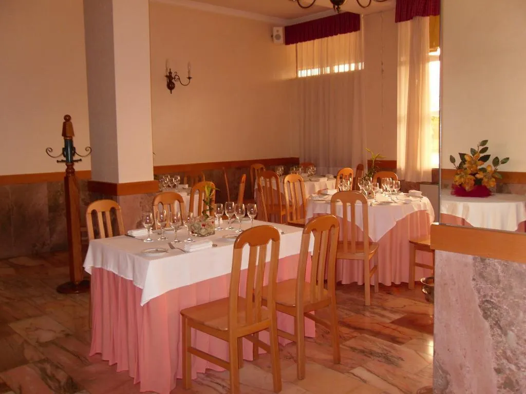 General view, Grande Hotel Dom Dinis, Porto