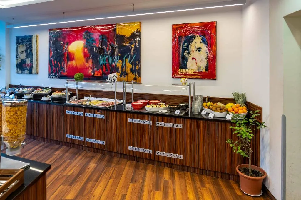 Restaurant, PLAZA Premium Berlin Kurfürstendamm, Berlin